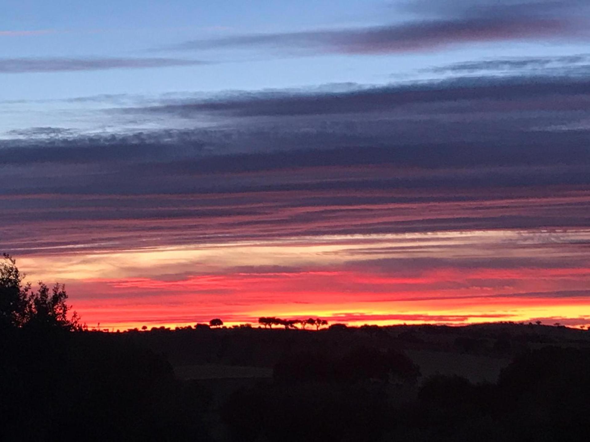 Por-Do-Sol Villa São Pedro do Corval Eksteriør bilde