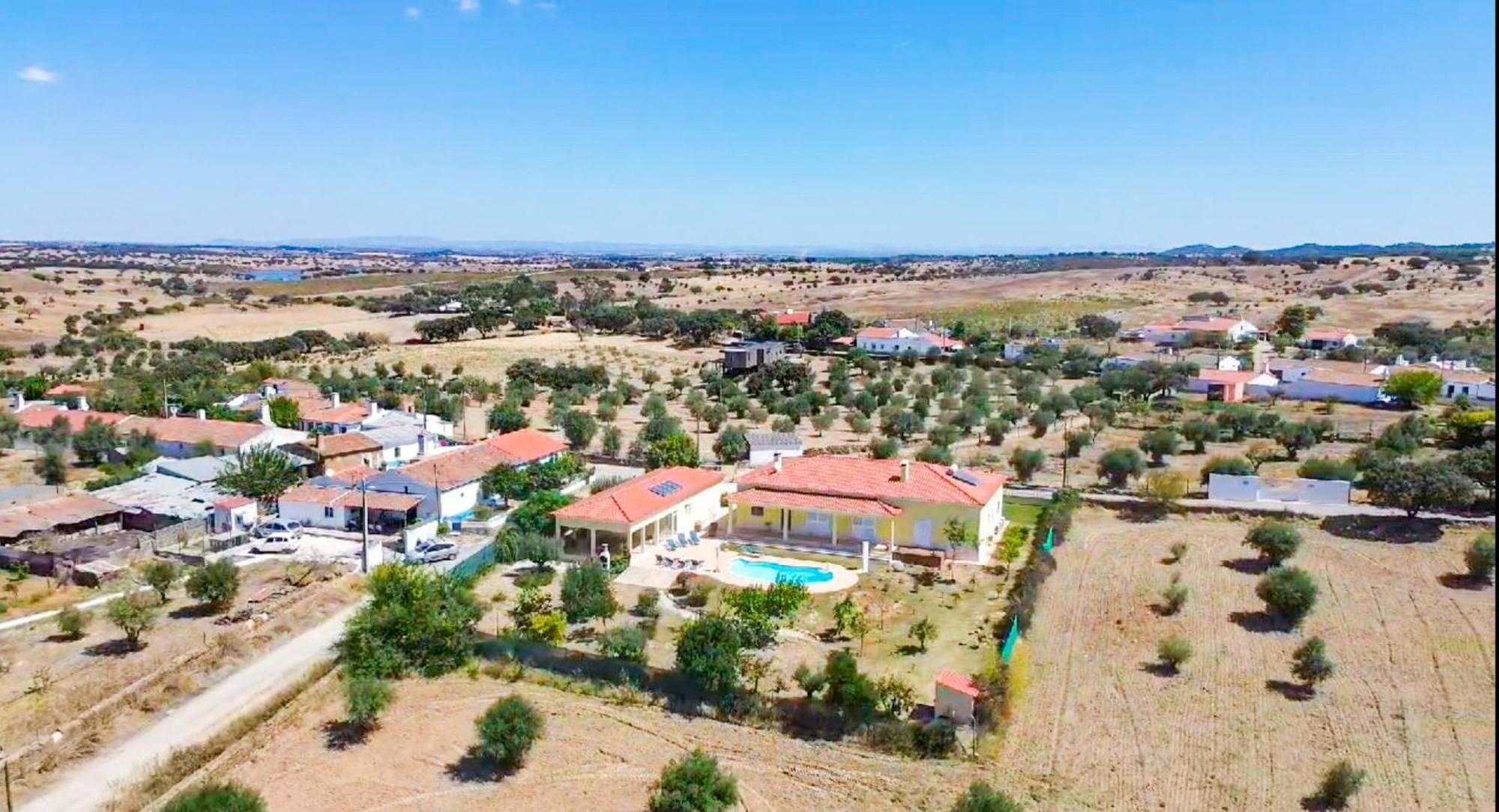 Por-Do-Sol Villa São Pedro do Corval Eksteriør bilde